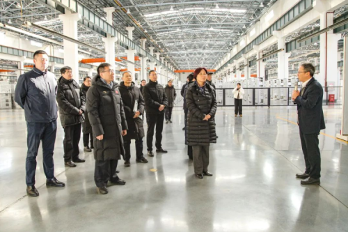 全國工商聯黨組成員、副主席汪鴻雁一行蒞臨九洲集團參觀調研